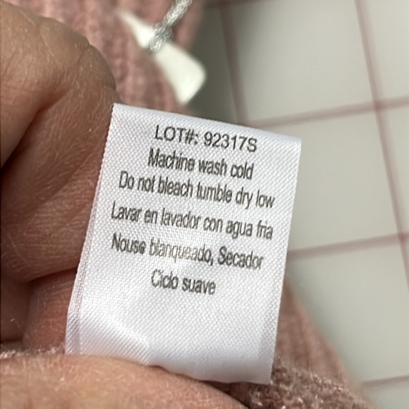 THYME & HONEY NWT Pink/Black Bow Ruffle Cuff Mock Neck Boho/Cottage Sweater S - Picture 13 of 15